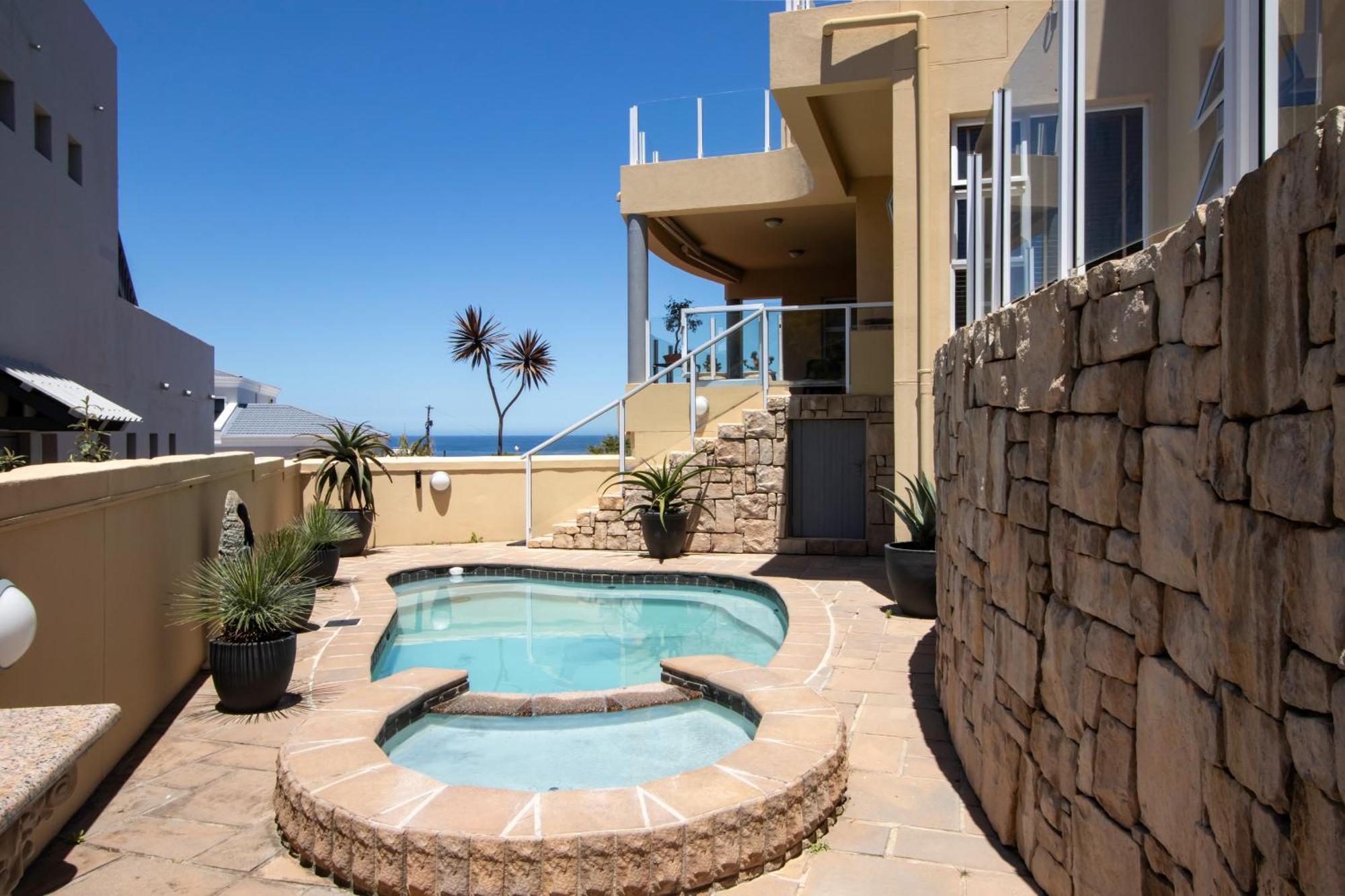 Villa Ocean View Living à Hermanus Extérieur photo