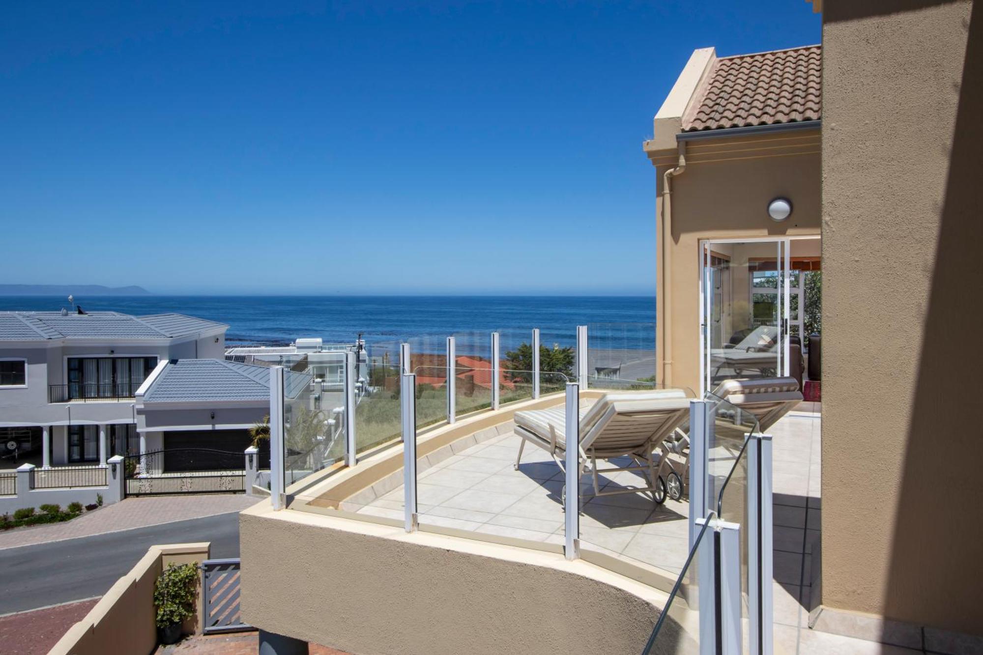 Villa Ocean View Living à Hermanus Extérieur photo